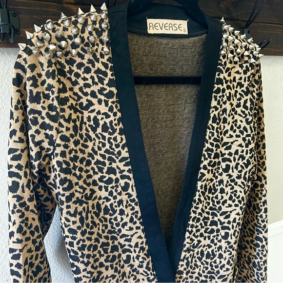 REVERSE Cheetah Print Studded Long Cardigan - Picture 3 of 5